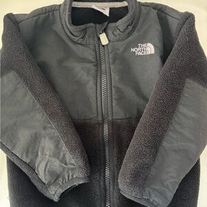 The North Face Kids Black Fleece Jacket